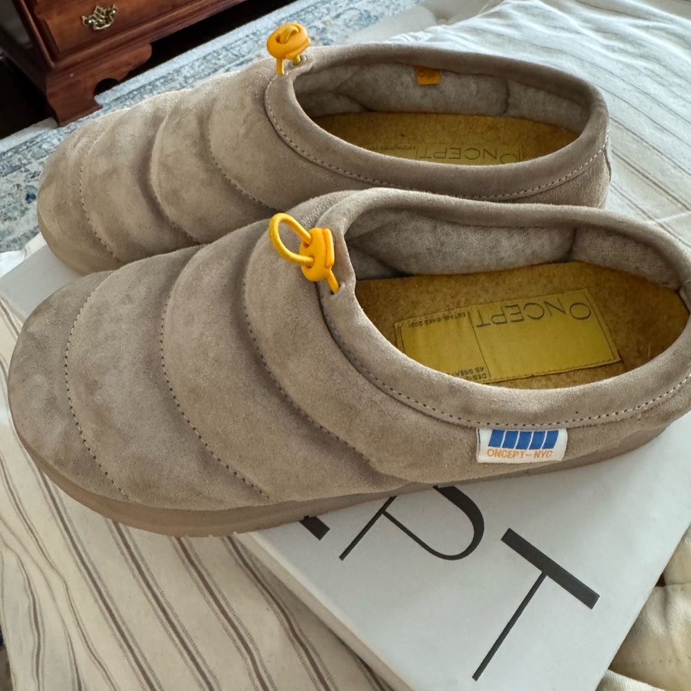 ONCEPT Women's Tan Mules with Yellow Accents